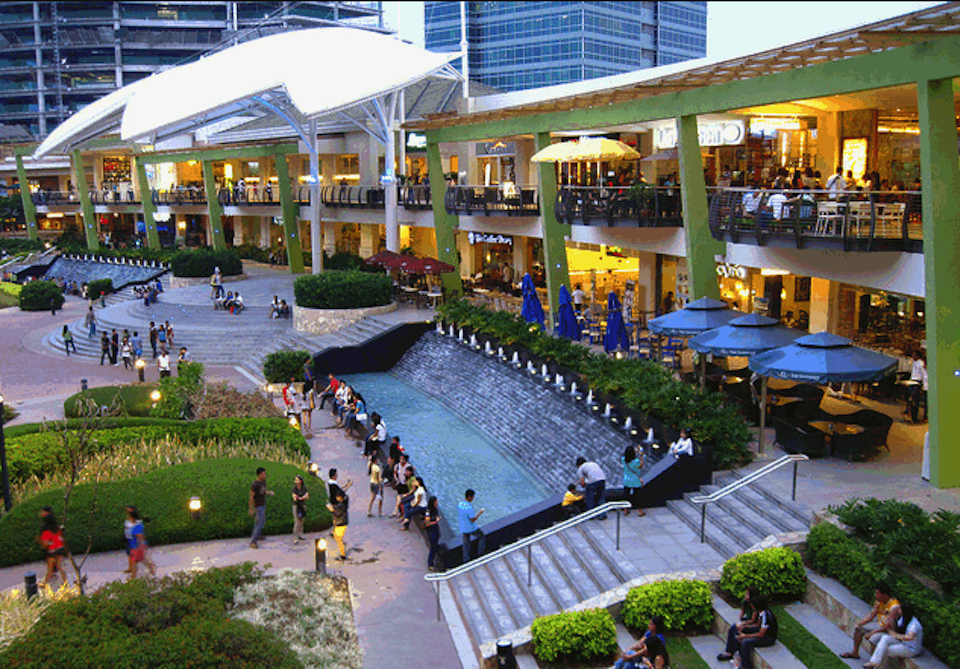 Ayala Cebu - セブ島の二大ショッピングモール
